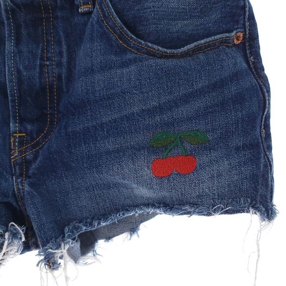 Levi's 501 Women's Size 26 Cherry Denim Raw Hem Distressed Shorts - Picture 3 of 8